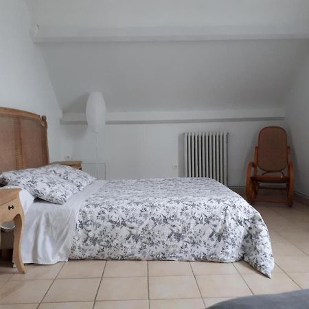 Апартаменты Chez Bea Saint-Ouen-en-Belin Экстерьер фото